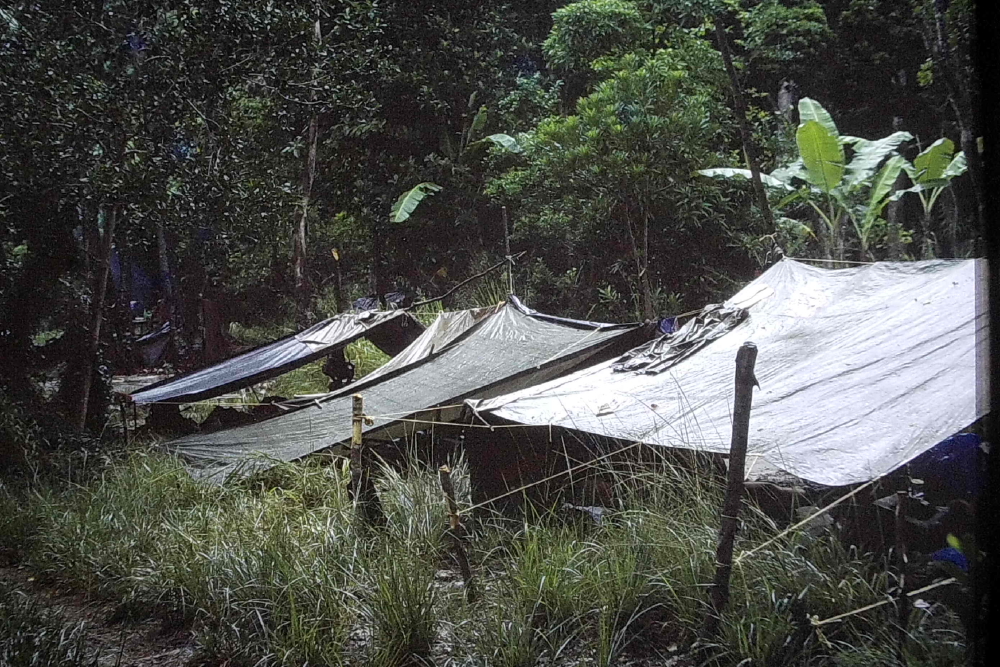 Bivouac bâche (1)