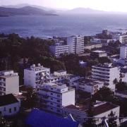 Vue sur Nouméa du poste (2)